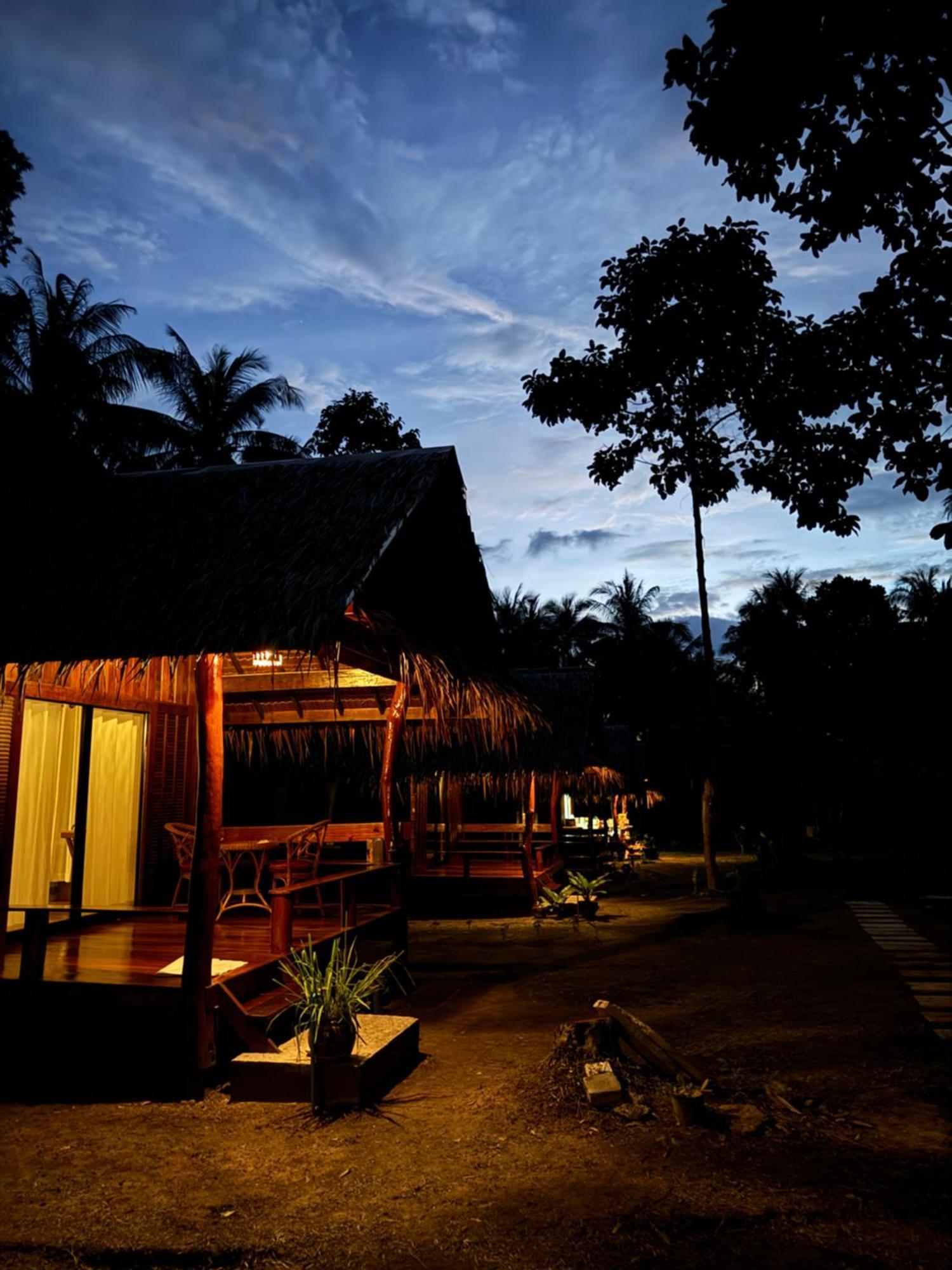 Coco Canopy Boutique Resort Koh Jum Exterior photo